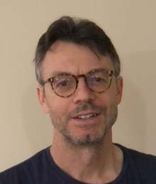 Dikran Karagueuzian